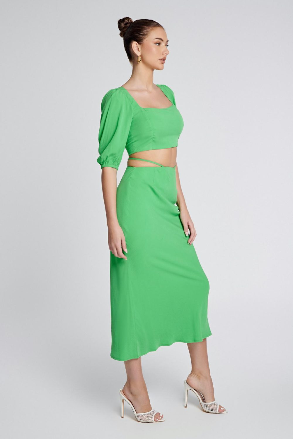 Ladies Skirt Colour is Green
