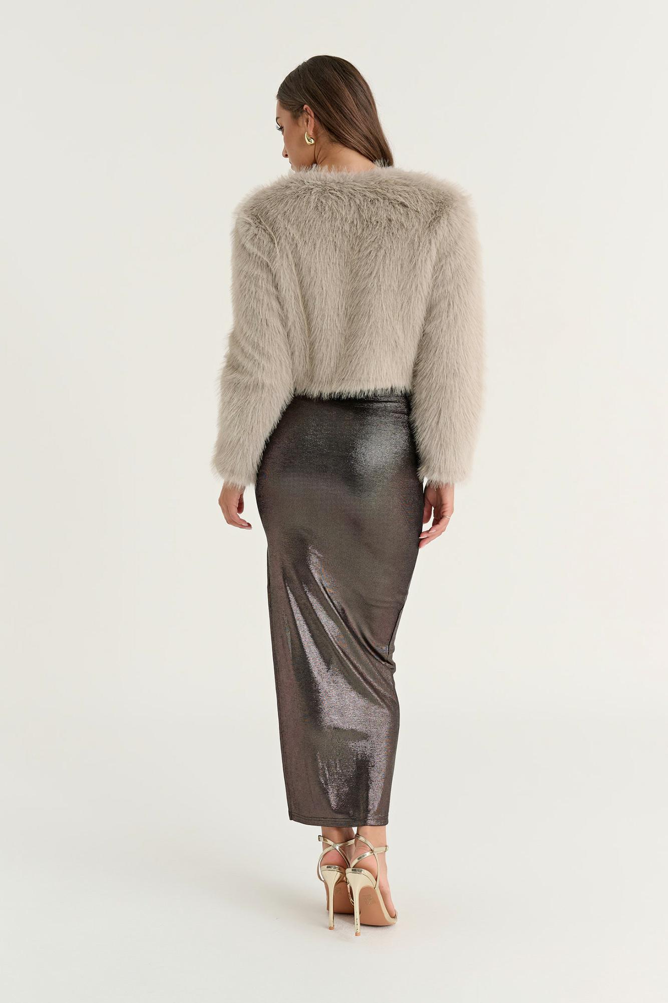 Taupe